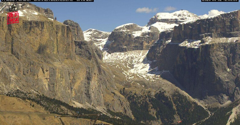 Webcam Campitello-Mazzin-Col Rodella - Canazei - Belvedere - Skiarea Belvedere