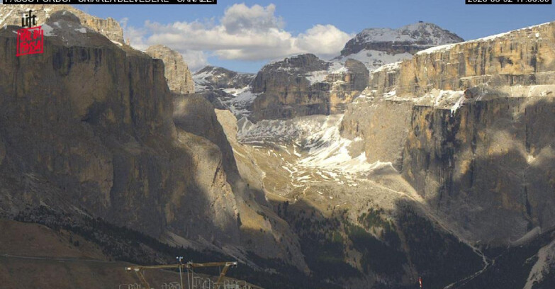 Webcam Campitello-Mazzin-Col Rodella - Canazei - Belvedere - Skiarea Belvedere