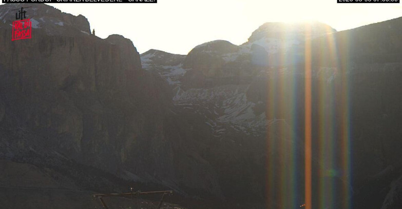 Webcam Campitello-Mazzin-Col Rodella - Canazei - Belvedere - Skiarea Belvedere
