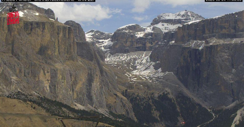 Webcam Campitello-Mazzin-Col Rodella - Canazei - Belvedere - Skiarea Belvedere