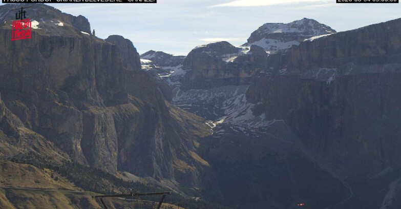 Webcam Campitello-Mazzin-Col Rodella - Canazei - Belvedere - Skiarea Belvedere