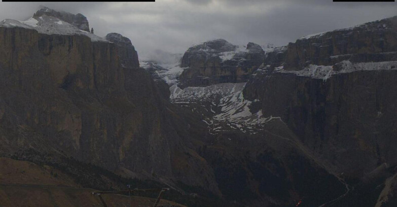 Webcam Кампителло-Маццин-Кол-Роделла  - Canazei - Belvedere - Skiarea Belvedere