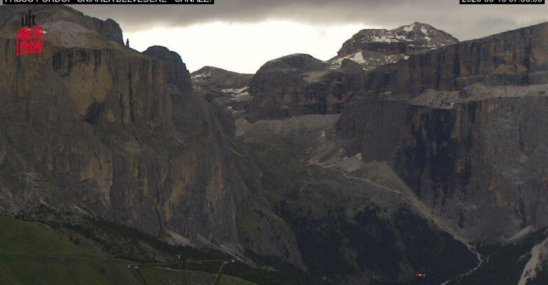 Webcam Campitello-Mazzin-Col Rodella - Canazei - Belvedere - Skiarea Belvedere