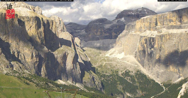 Webcam Campitello-Mazzin-Col Rodella - Canazei - Belvedere - Skiarea Belvedere