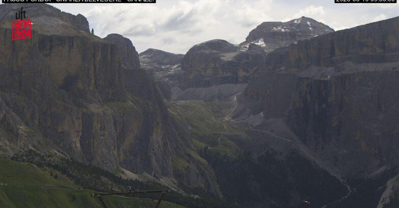 Webcam Campitello-Mazzin-Col Rodella - Canazei - Belvedere - Skiarea Belvedere