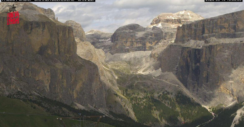 Webcam Campitello-Mazzin-Col Rodella - Canazei - Belvedere - Skiarea Belvedere
