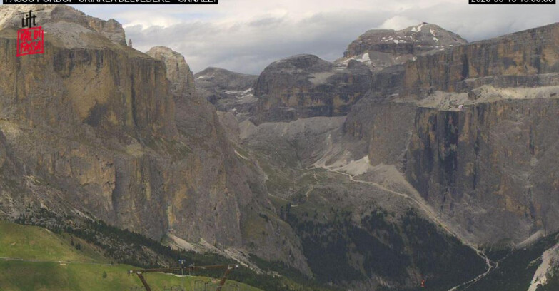 Webcam Campitello-Mazzin-Col Rodella - Canazei - Belvedere - Skiarea Belvedere