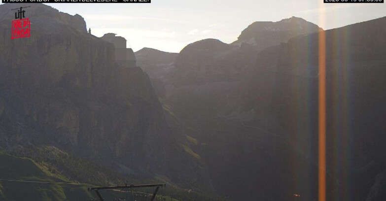 Webcam Campitello-Mazzin-Col Rodella - Canazei - Belvedere - Skiarea Belvedere