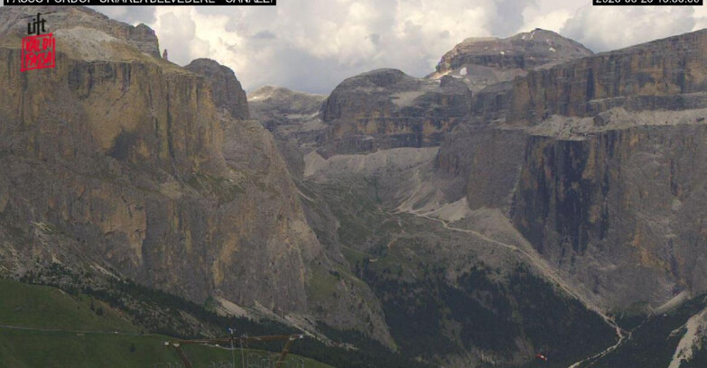 Webcam Campitello-Mazzin-Col Rodella - Canazei - Belvedere - Skiarea Belvedere
