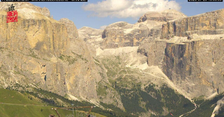 Webcam Campitello-Mazzin-Col Rodella  - Canazei - Belvedere - Skiarea Belvedere