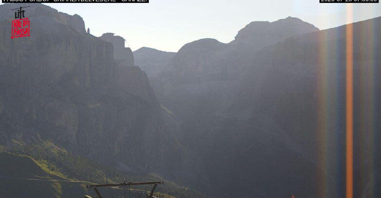 Webcam Campitello-Mazzin-Col Rodella  - Canazei - Belvedere - Skiarea Belvedere