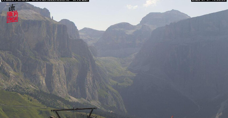 Webcam Campitello-Mazzin-Col Rodella  - Canazei - Belvedere - Skiarea Belvedere