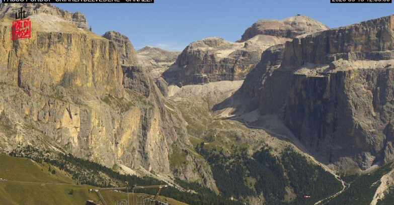 Webcam Campitello-Mazzin-Col Rodella  - Canazei - Belvedere - Skiarea Belvedere
