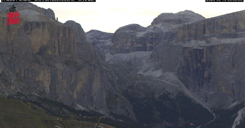 Webcam Campitello-Mazzin-Col Rodella  - Canazei - Belvedere - Skiarea Belvedere