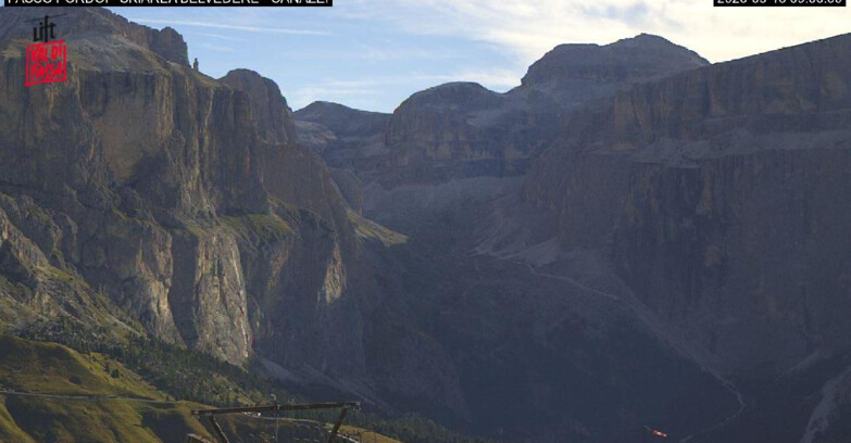 Webcam Campitello-Mazzin-Col Rodella  - Canazei - Belvedere - Skiarea Belvedere
