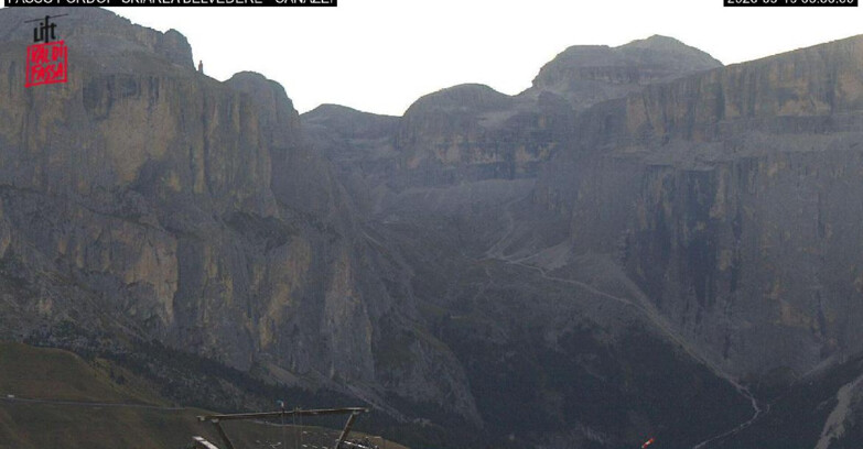 Webcam Campitello-Mazzin-Col Rodella - Canazei - Belvedere - Skiarea Belvedere