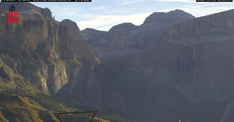 Webcam Campitello-Mazzin-Col Rodella - Canazei - Belvedere - Skiarea Belvedere
