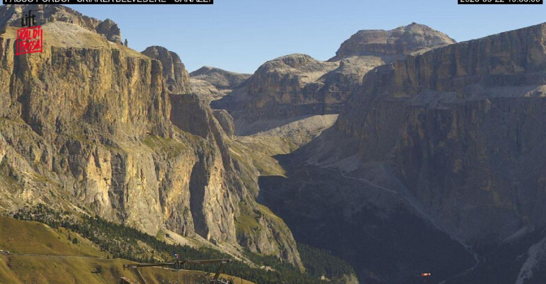 Webcam Campitello-Mazzin-Col Rodella - Canazei - Belvedere - Skiarea Belvedere