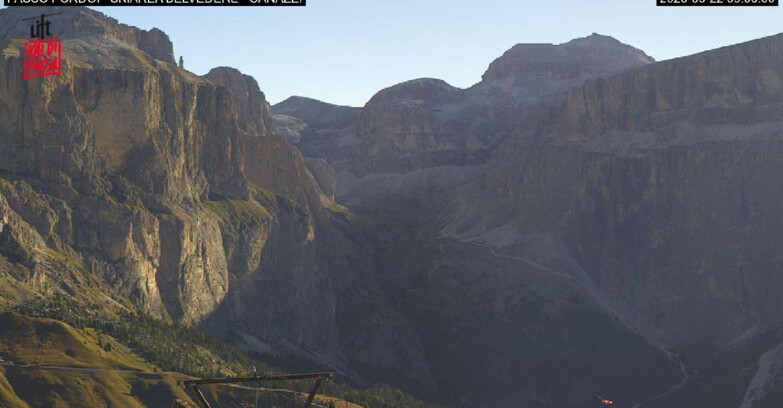 Webcam Campitello-Mazzin-Col Rodella  - Canazei - Belvedere - Skiarea Belvedere