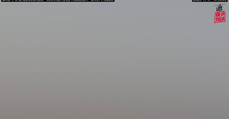 Webcam Кампителло-Маццин-Кол-Роделла  - Campitello di Fassa - Col Rodella - Gruppo del Sassolungo