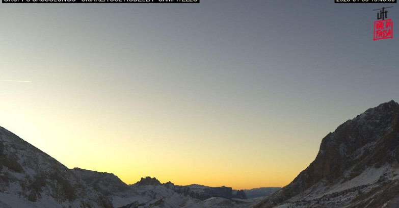 Webcam Campitello-Mazzin-Col Rodella  - Campitello di Fassa - Col Rodella - Gruppo del Sassolungo