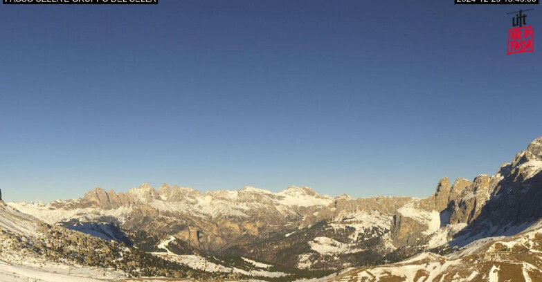 Webcam Кампителло-Маццин-Кол-Роделла  - Canazei - Passo Pordoi - Sass Pordoi