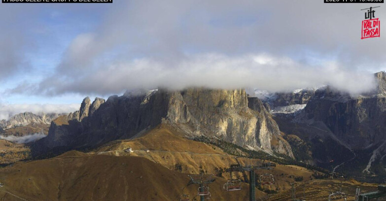 Webcam Campitello-Mazzin-Col Rodella  - Canazei - Passo Pordoi - Sass Pordoi