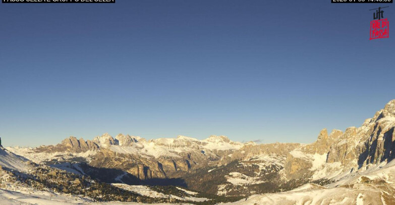 Webcam Campitello-Mazzin-Col Rodella  - Canazei - Passo Pordoi - Sass Pordoi