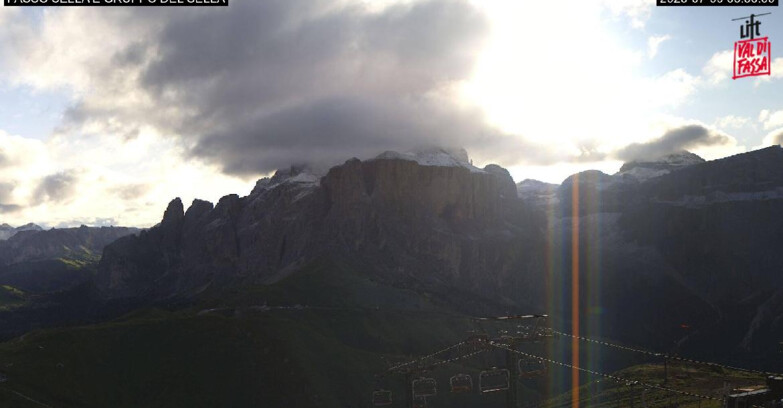 Webcam Кампителло-Маццин-Кол-Роделла  - Canazei - Passo Pordoi - Sass Pordoi