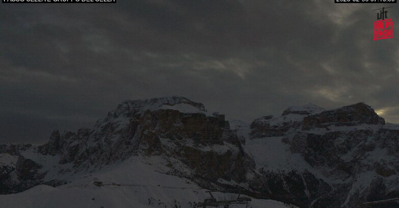 Webcam Campitello-Mazzin-Col Rodella - Canazei - Passo Pordoi - Sass Pordoi