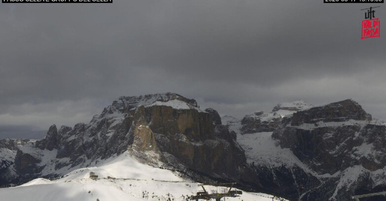 Webcam Campitello-Mazzin-Col Rodella - Canazei - Passo Pordoi - Sass Pordoi