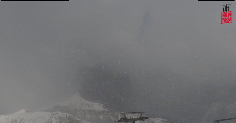 Webcam Campitello-Mazzin-Col Rodella  - Canazei - Passo Pordoi - Sass Pordoi