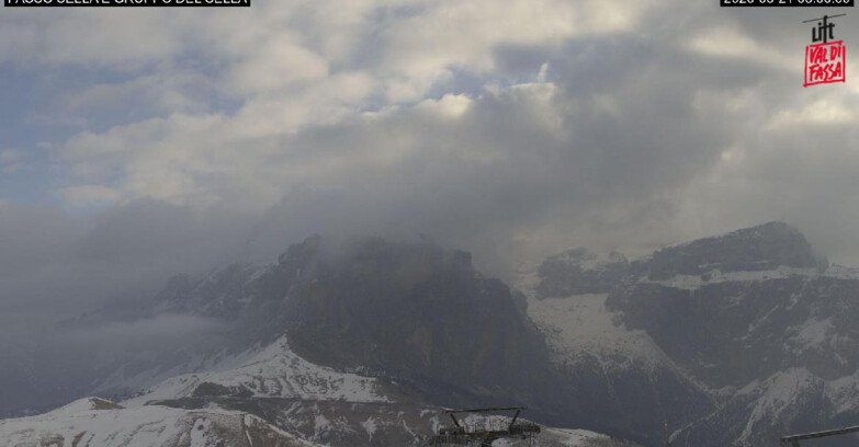 Webcam Campitello-Mazzin-Col Rodella  - Canazei - Passo Pordoi - Sass Pordoi