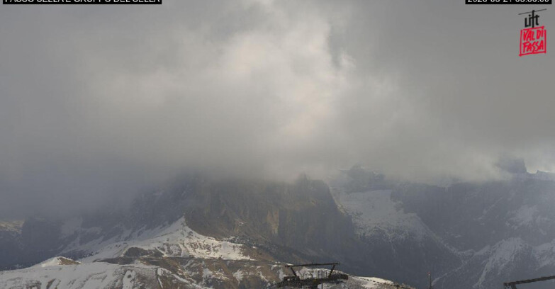 Webcam Campitello-Mazzin-Col Rodella  - Canazei - Passo Pordoi - Sass Pordoi