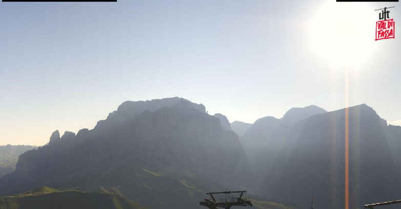 Webcam Campitello-Mazzin-Col Rodella - Canazei - Passo Pordoi - Sass Pordoi