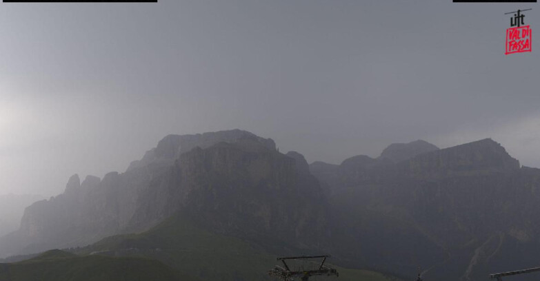 Webcam Campitello-Mazzin-Col Rodella - Canazei - Passo Pordoi - Sass Pordoi