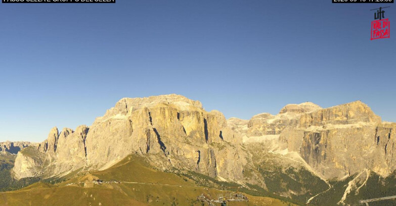 Webcam Campitello-Mazzin-Col Rodella - Canazei - Passo Pordoi - Sass Pordoi