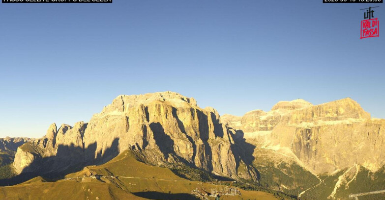 Webcam Campitello-Mazzin-Col Rodella - Canazei - Passo Pordoi - Sass Pordoi