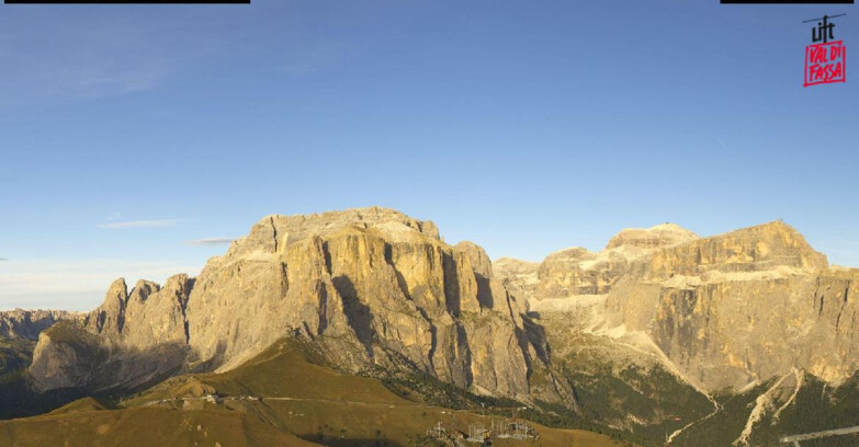 Webcam Campitello-Mazzin-Col Rodella - Canazei - Passo Pordoi - Sass Pordoi