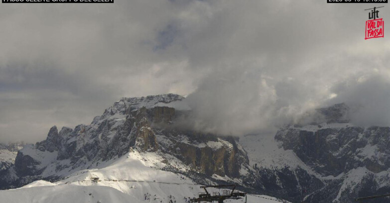 Webcam Кампителло-Маццин-Кол-Роделла  - Campitello di Fassa - Canazei - Gruppo del Sella