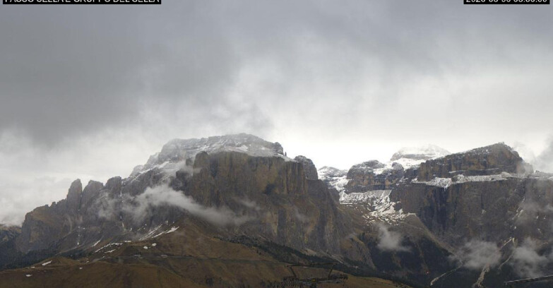 Webcam Кампителло-Маццин-Кол-Роделла  - Campitello di Fassa - Canazei - Gruppo del Sella