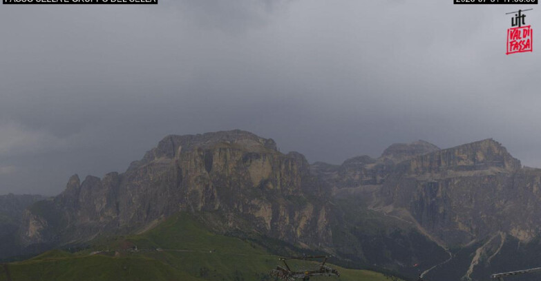 Webcam Campitello-Mazzin-Col Rodella  - Campitello di Fassa - Canazei - Gruppo del Sella