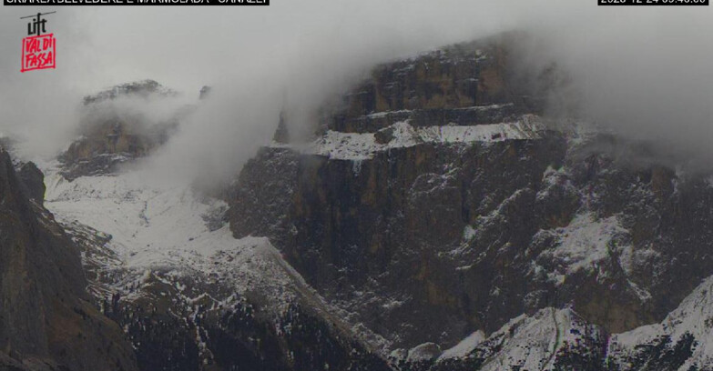 Webcam Campitello-Mazzin-Col Rodella - Canazei - Marmolada