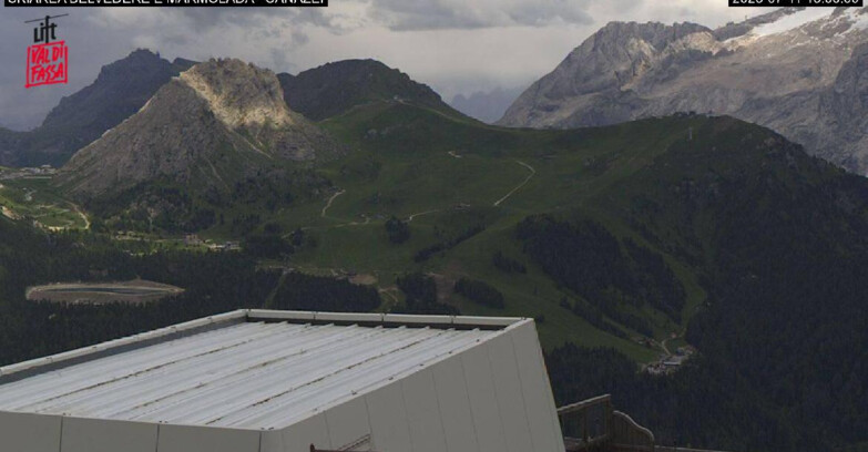 Webcam Campitello-Mazzin-Col Rodella - Canazei - Marmolada