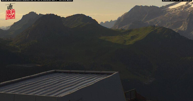 Webcam Campitello-Mazzin-Col Rodella - Canazei - Marmolada
