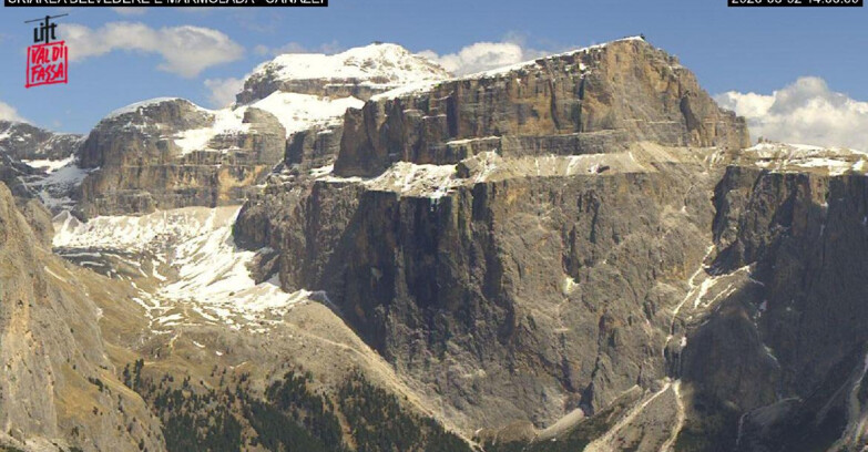 Webcam Campitello-Mazzin-Col Rodella  - Canazei - Marmolada