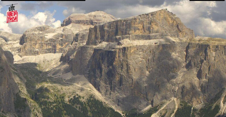 Webcam Campitello-Mazzin-Col Rodella  - Canazei - Marmolada