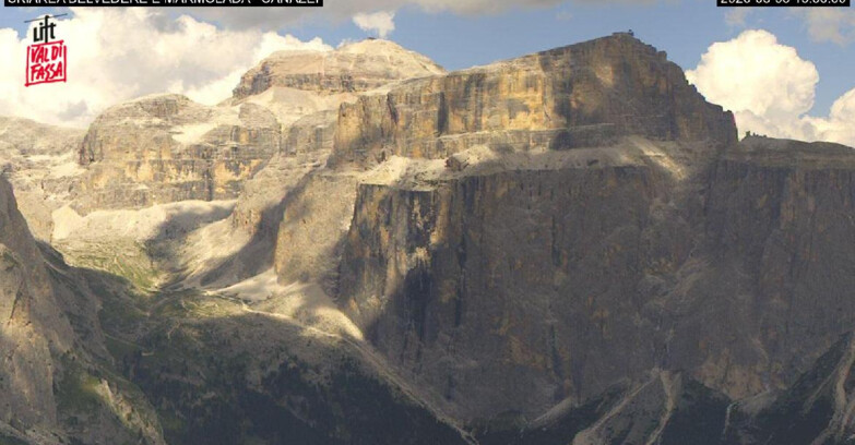 Webcam Campitello-Mazzin-Col Rodella  - Canazei - Marmolada