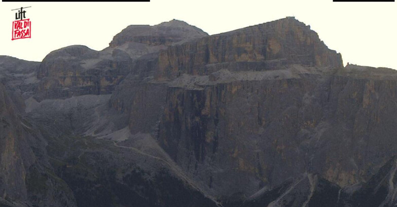 Webcam Campitello-Mazzin-Col Rodella  - Canazei - Marmolada