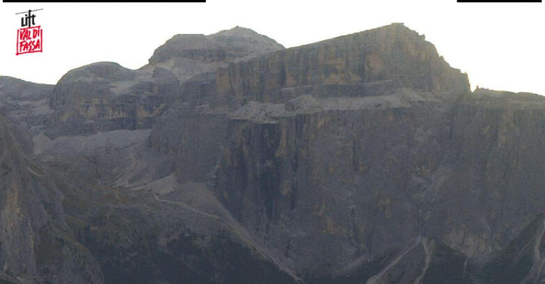 Webcam Campitello-Mazzin-Col Rodella - Canazei - Marmolada
